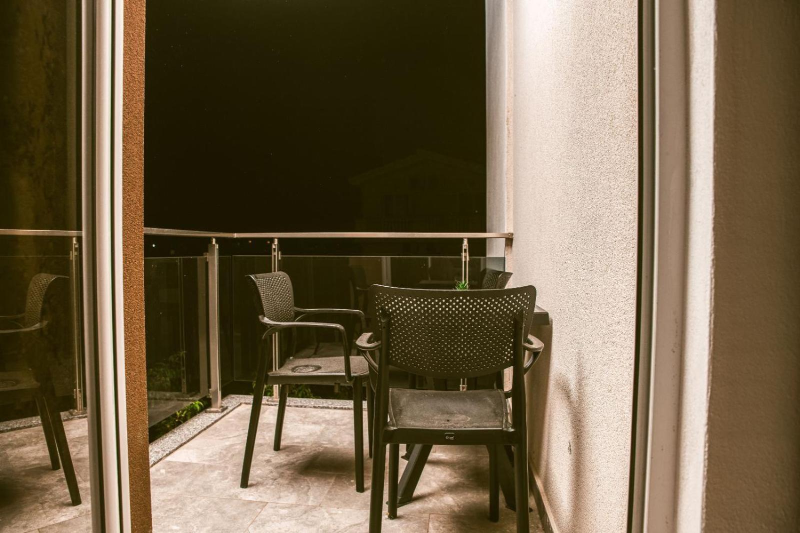 M&H Apartments Ulcinj Rum bild