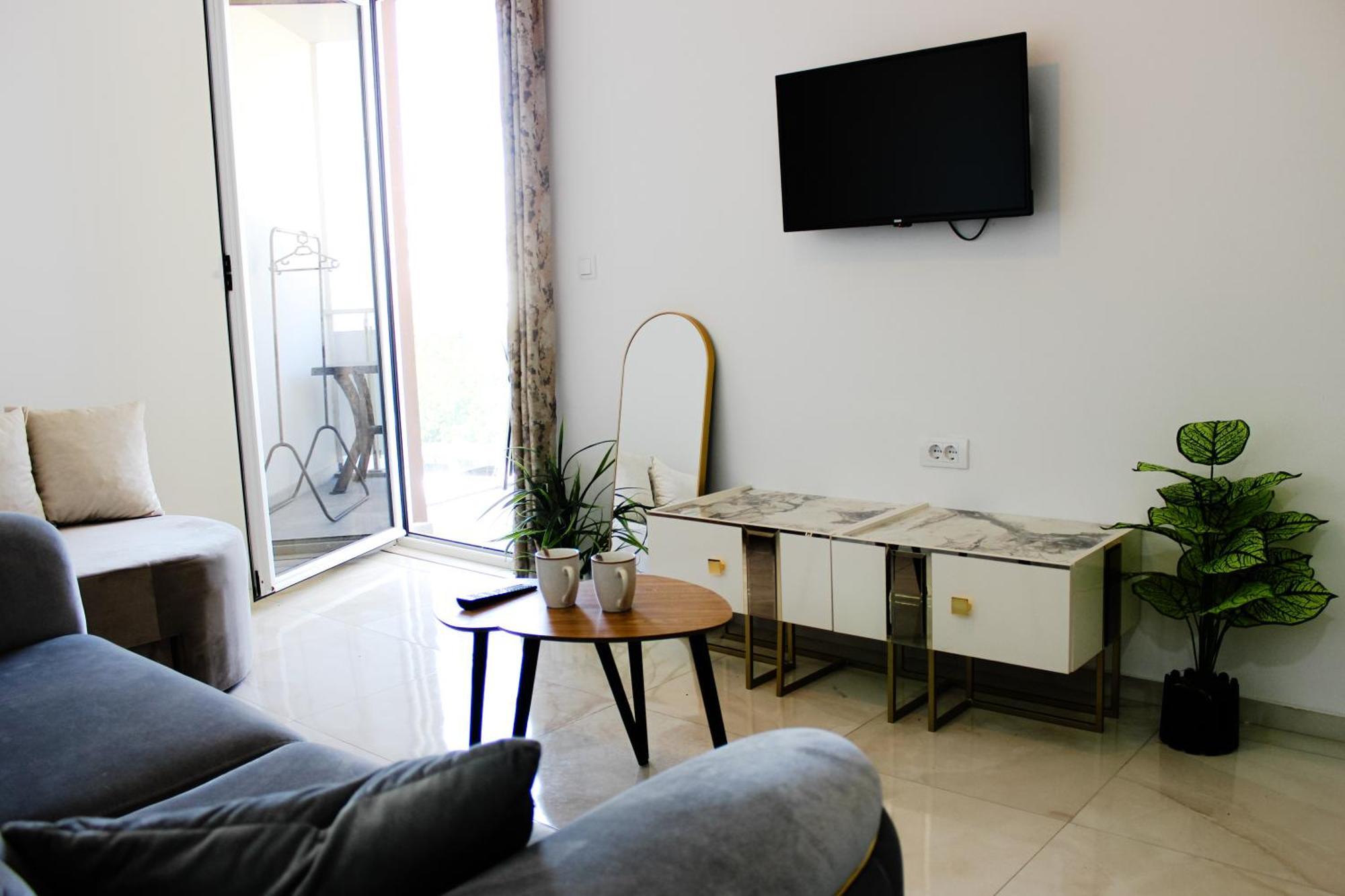 M&H Apartments Ulcinj Exteriör bild